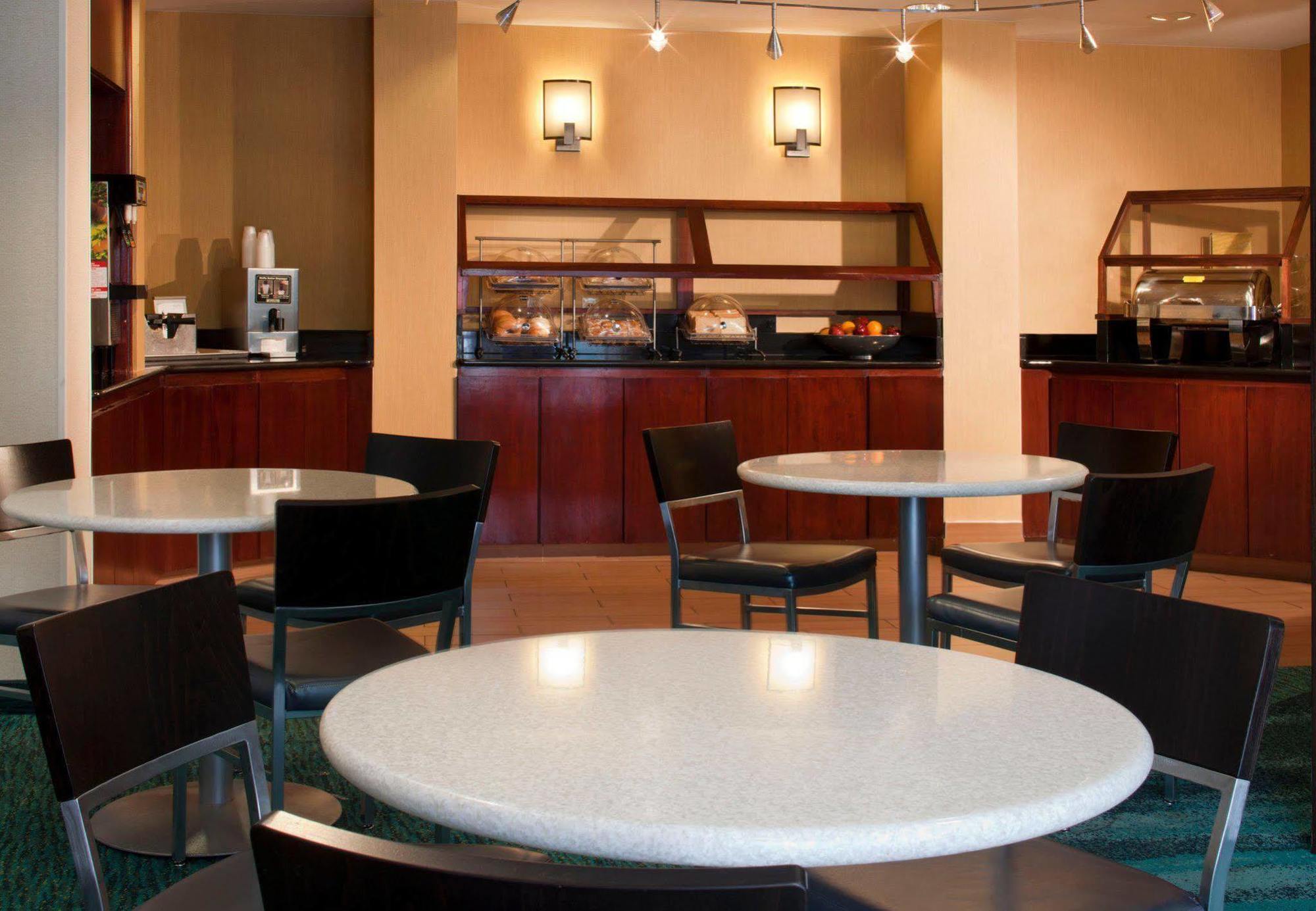 Springhill Suites By Marriott Atlanta Buford/Mall Of Georgia Restaurant photo